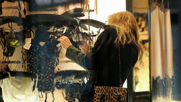 Courtney Love'a rahat yok