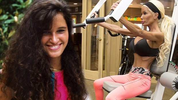 Barbie'ye benzemek için servet harcadı