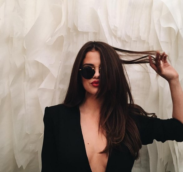 Selena Gomez Instagram'ın yeni kraliçesi oldu