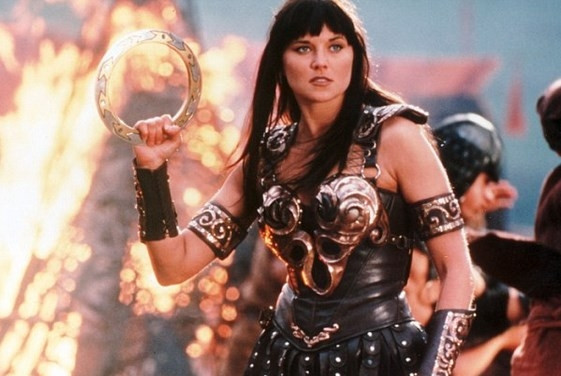 Lucy Lawless (Zeyna) kimdir