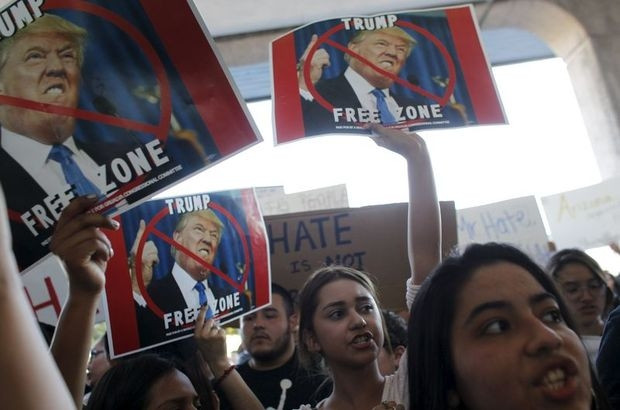 ABD'de Trump karşıtları ayaklandı