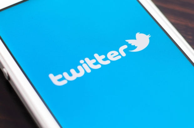 Alkollüyken ''tweet'' atanlar dikkat !