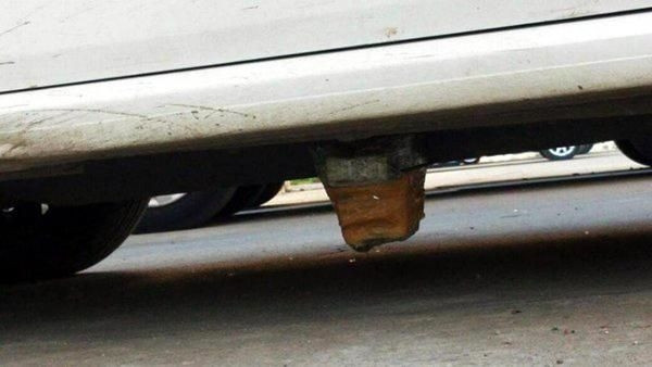 Hainler Polis'in özel arabasına bomba koydular!