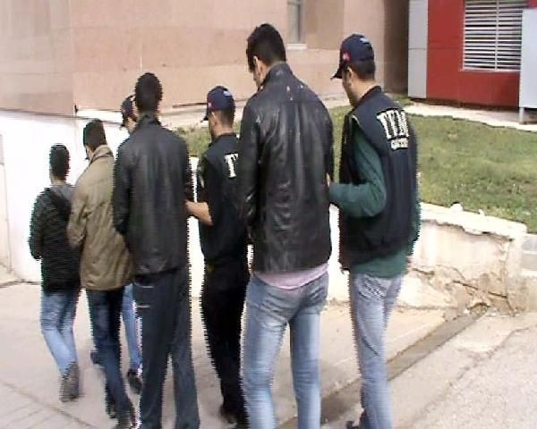 Bombalı saldırı hazırlığındaki 6 IŞİD militanı tutuklandı