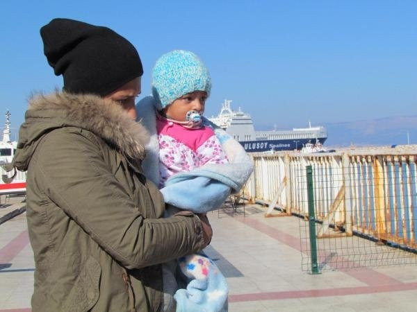 Botta yakalandı, kendini yerden yere attı