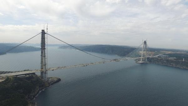 3. Köprü'nün bağlantı yolları havadan görüntülendi