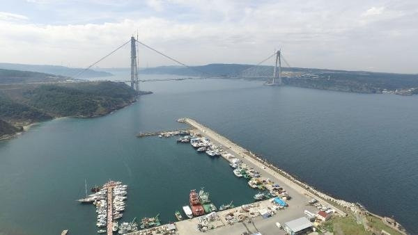 3. Köprü'nün bağlantı yolları havadan görüntülendi