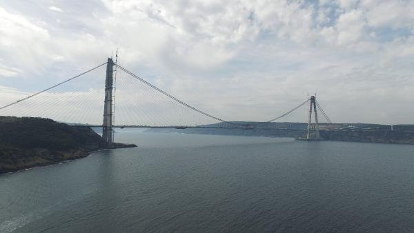 3. Köprü'nün bağlantı yolları havadan görüntülendi