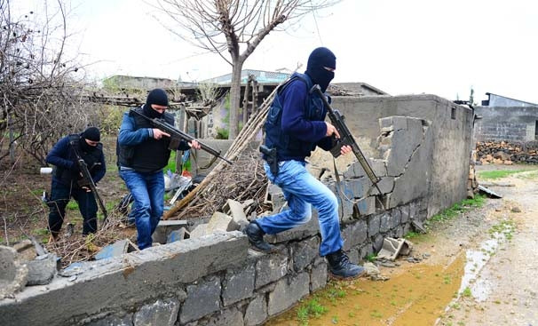 Şırnak'ta PKK'nın keskin nişancıları kıstırıldı !