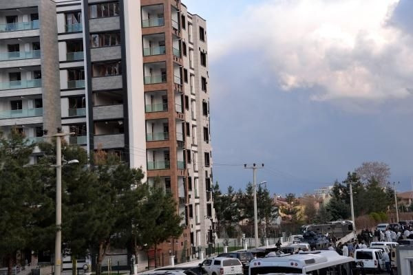 Diyarbakır'da bombalı saldırıdan ilk görüntüler