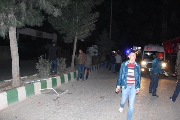 Askerlik şubesine bomba yüklü araçla saldırı