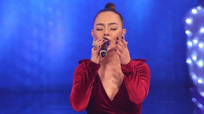 Ebru Gündeş kararını verdi