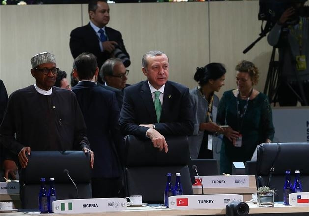 Cumhurbaşkanı Erdoğan ‘aile fotoğrafı’nda