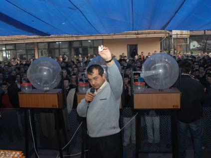 Şans topu değil işçi alımı