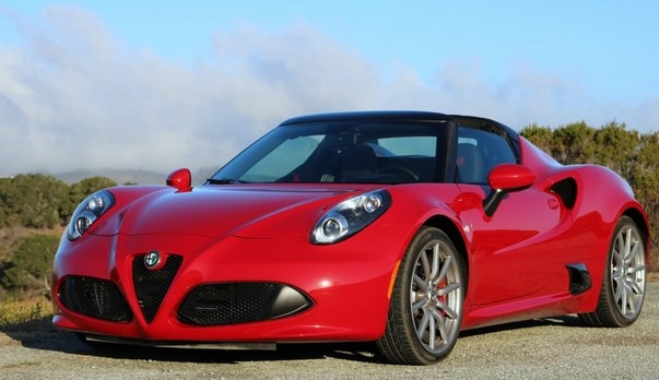 Alfa Romeo 4C Spider özellikleri nasıl?