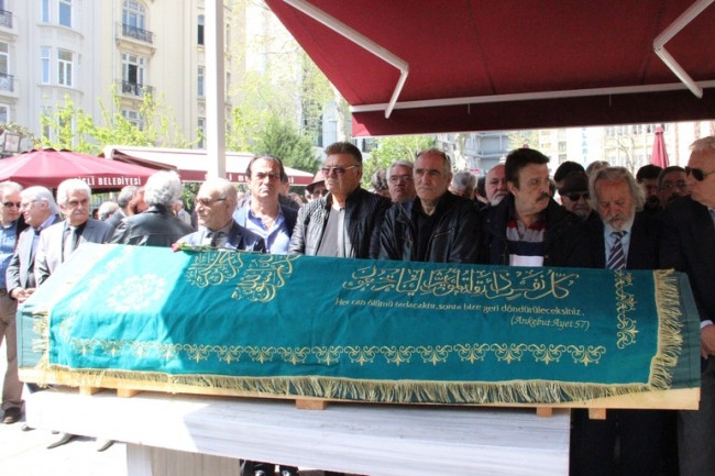 Ülkü Erakalın son yolculuğuna uğurlandı