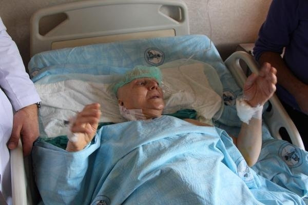 Karnından 12 kiloluk kist çıktı