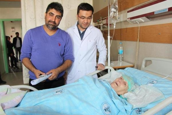 Karnından 12 kiloluk kist çıktı