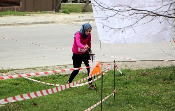 Davutoğlu'nun kızı 'Oryantiring'de mücadele etti