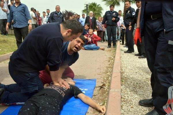 Anneden Kızına En Acı Bakış