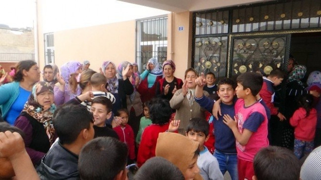 Kilis'te Suriyeli gerginliği ! Veliler ayaklandı