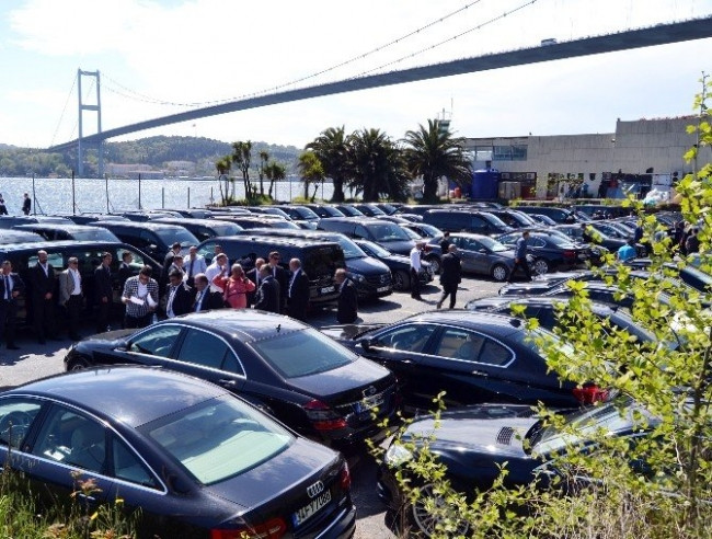 500'den fazla lüks araç geldi !