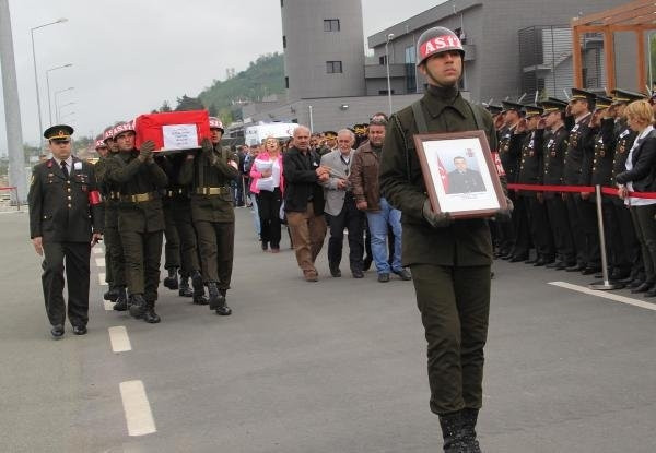 Şehidin sözlüsü yürekleri yaktı
