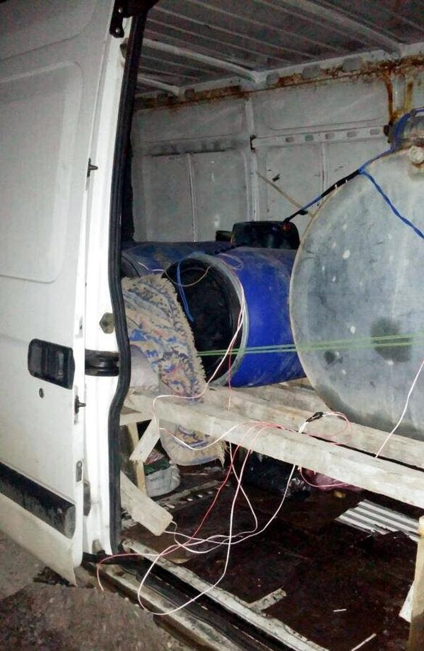 Mardin'de 3 Ton Bomba Yüklü Araç Ele Geçirildi