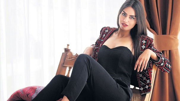 Amine Gülşe, Tolgahan Sayışman'a aşkını ilan etti