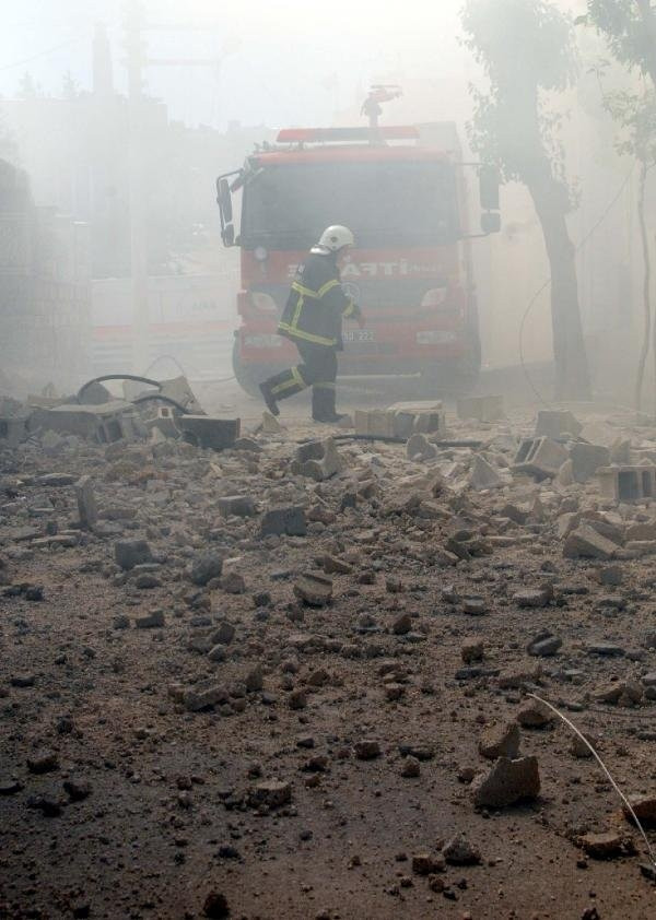 Kilis'e roket mermileri düştü: 4 yaralı