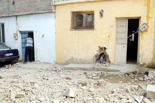 Kilis'e roket mermileri düştü: 4 yaralı