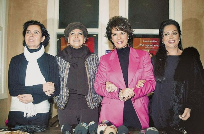 Filiz Akın'la ilgili ilginç olay!