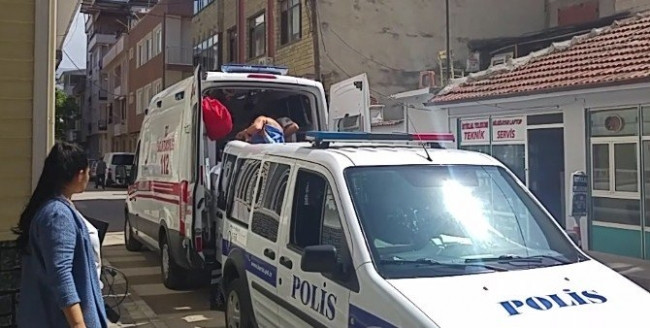Anaokulunda çıplak bakıcı şoku !