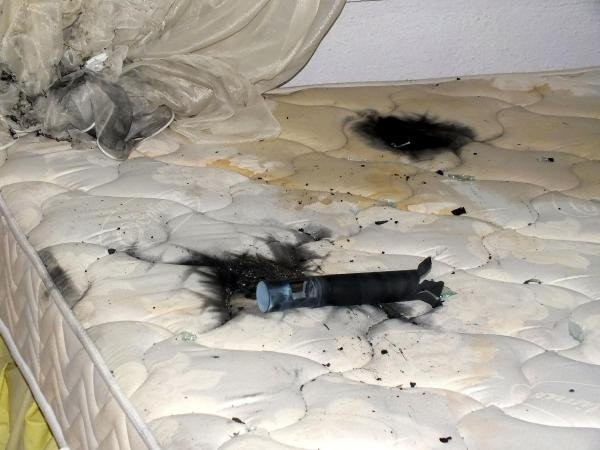 Marmaris'te Havai Fişek Evi Yakıyordu