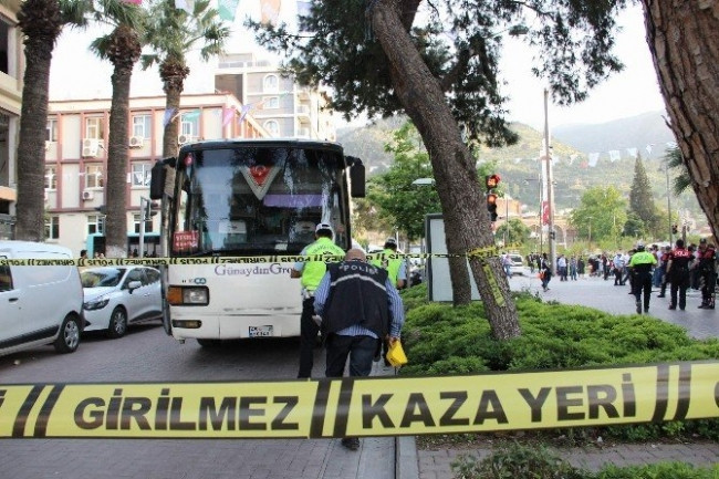 Evladı gözünün önünde can verdi