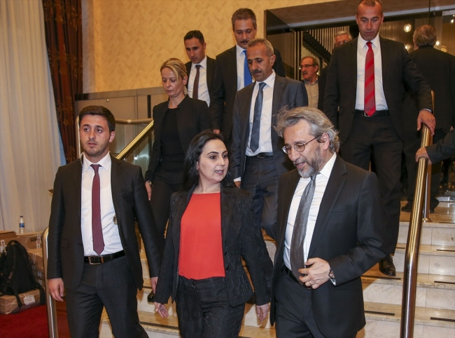 CHP ve Cumhuriyet'ten 23 Nisan resepsiyonu