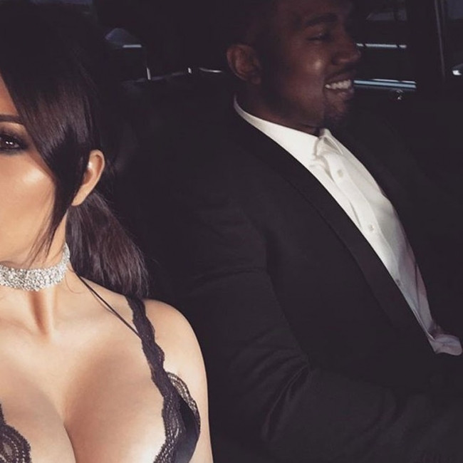 Kim Kardashian yine yürek hoplattı !