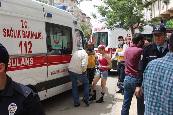 Apartmanda tüp patladı: 1 ölü, 8 yaralı