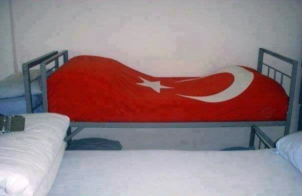 Şehitlerin yatakları boş bırakılmadı