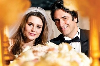 Ünlü çiftin bebeklerinin cinsiyeti belli oldu !