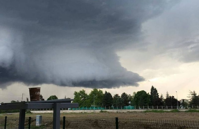 Edirne'deki bu görüntü uçak düşürebilir