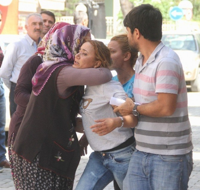Özgecan'ın kız kardeşinin feryadı yürekleri dağladı