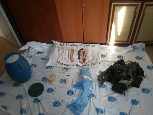 PKK'lılar patlayıcının üzerine not yazdı