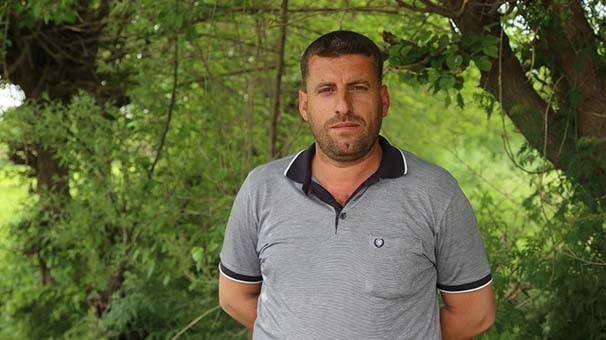 'Geceleri bahçelere gidip gizlice diktik'