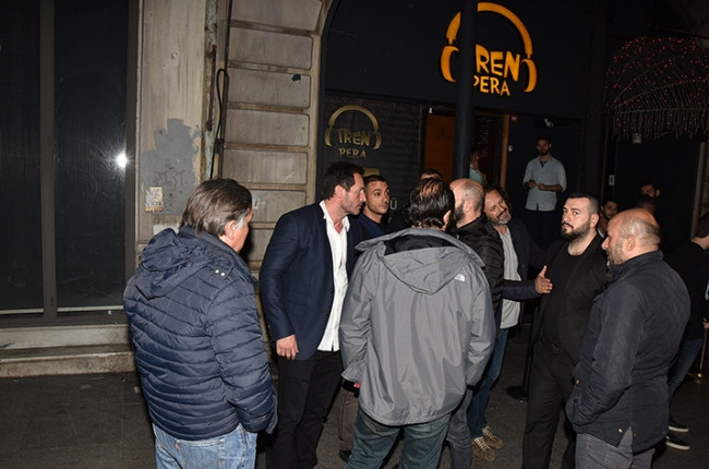 Survivor şampiyonu gece kulübünde kavgaya karıştı