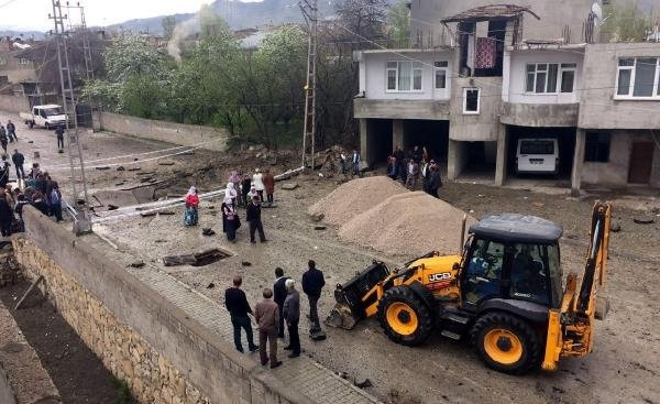 Patlamanın şiddeti gün ağarınca ortaya çıktı