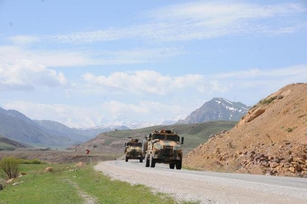 Operasyon birlikleri Yüksekova'dan dönüyor