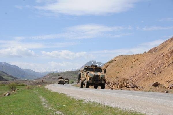 Operasyon birlikleri Yüksekova'dan dönüyor