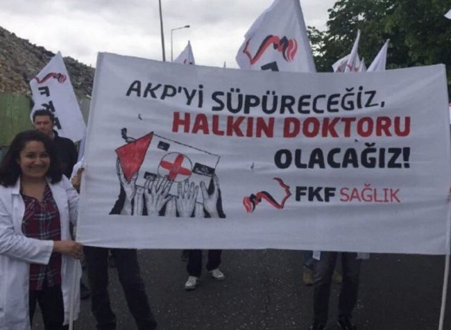 1 Mayıs eylemlerinde dikkat çeken pankartlar