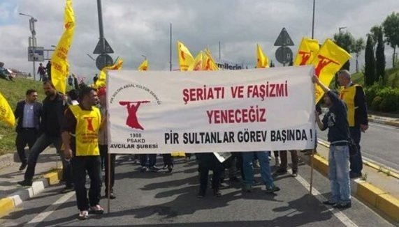 1 Mayıs eylemlerinde dikkat çeken pankartlar